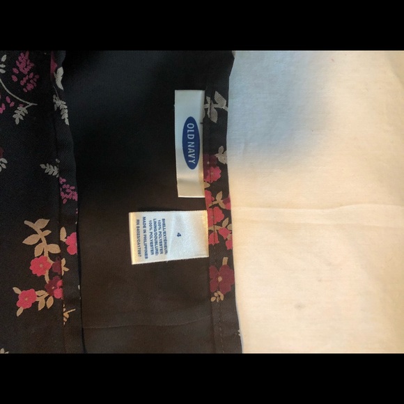 Floral skirt - Picture 2 of 3